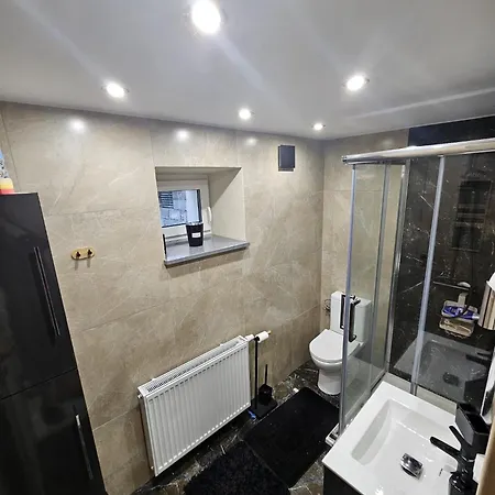 - Zdrojowy Apartment *