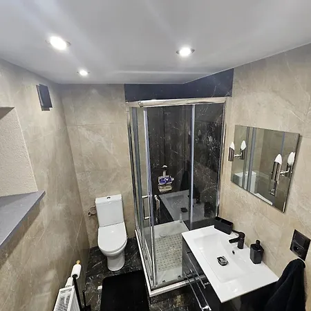 - Zdrojowy Apartment *